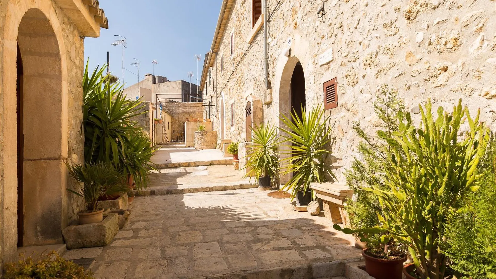 Es Pujols Villa Campanet